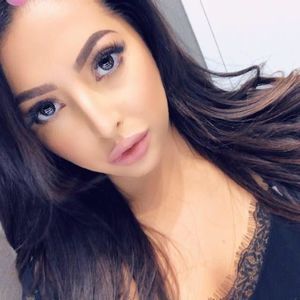 Meet your Posher, Ines